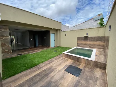 Casa com 3 Quartos à venda, 243m² no Jardim América, Goiânia