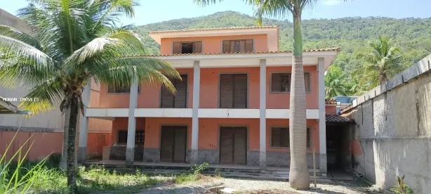 Casa com 4 Quartos à venda, 472m² no Engenho do Mato, Niterói