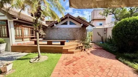Casa com 5 Quartos à venda, 256m² no Lagoa da Conceição, Florianópolis