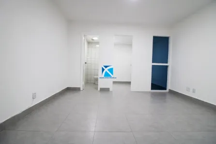 Sala Comercial para alugar, 32m² no Zona Industrial, Brasília