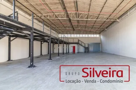 Ponto Comercial para alugar, 428m² no São João, Porto Alegre