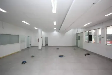 Ponto Comercial para alugar, 415m² no Santa Lúcia, Belo Horizonte