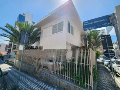 Imóvel Comercial com 4 Quartos para alugar, 640m² no Centro, Florianópolis