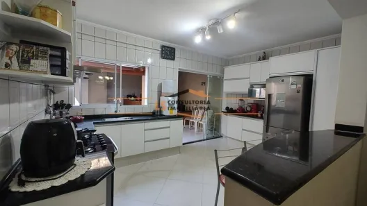 Casa com 3 Quartos à venda, 177m² no Parque Dom Pedro II, Americana