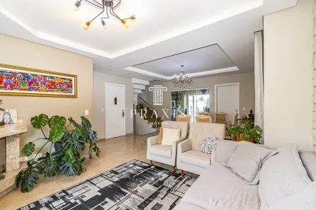 Casa com 3 Quartos à venda, 296m² no Uberaba, Curitiba