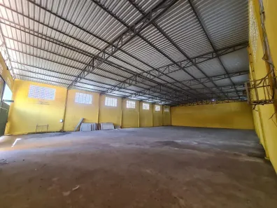 Galpão/Depósito/Armazém para alugar, 980m² no Centro, Lauro de Freitas