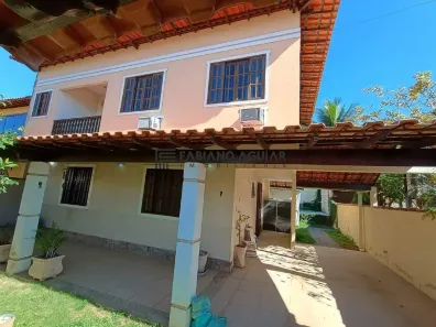 Casa com 3 Quartos à venda, 173m² no Vila Capri, Araruama
