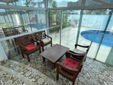Casa de Condomínio com 3 Quartos à venda, 514m² no Ingleses do Rio Vermelho, Florianópolis