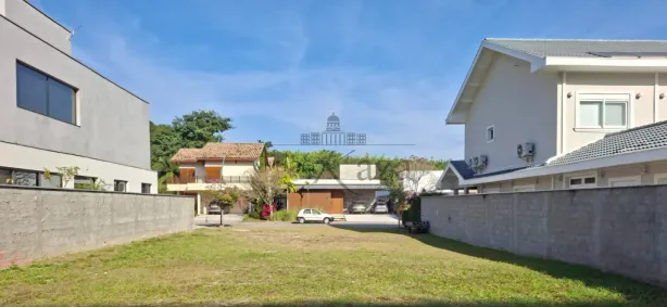 Lote/Terreno à venda, 556m² no Condomínio Loteamento Reserva das Figueiras, São José dos Campos