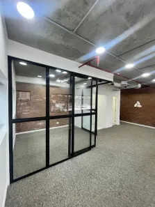 Sala Comercial com 1 Quarto à venda, 45m² no Cambuí, Campinas