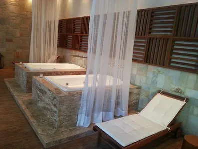 Flat com 2 Quartos para alugar, 61m² no Caminho das Árvores, Salvador