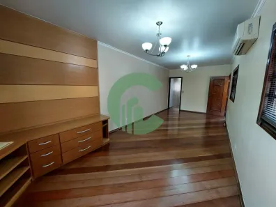 Sobrado com 3 Quartos à venda, 202m² no Vila Floresta, Santo André
