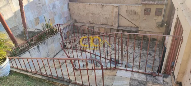 Casa com 4 Quartos à venda, 300m² no Santo Antônio, Belo Horizonte