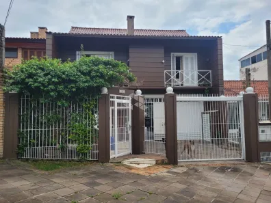 Casa com 4 Quartos à venda, 280m² no Chácara das Pedras, Porto Alegre