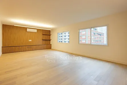 Apartamento com 3 Quartos à venda, 215m² no Cerqueira César, São Paulo