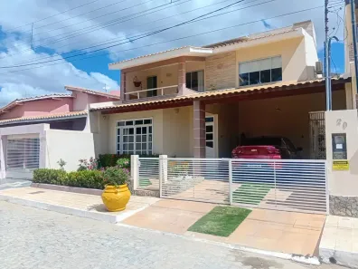 Casa de Condomínio com 3 Quartos à venda, 200m² no Santa Maria Goretti, Juazeiro