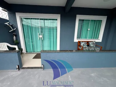 Casa com 2 Quartos para alugar, 100m² no Parque Burle, Cabo Frio