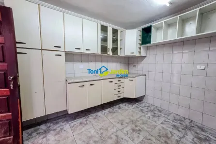 Sobrado com 2 Quartos para alugar, 120m² no Parque das Nações, Santo André