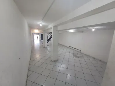 Galpão/Depósito/Armazém com 2 Quartos para alugar, 230m² no Jabaquara, São Paulo