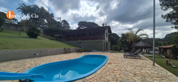 Fazenda/Sítio com 5 Quartos à venda, 700m² no Chácaras Fernão Dias, Atibaia