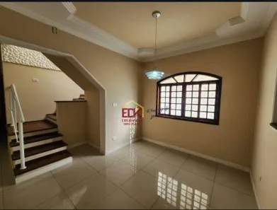 Sobrado com 3 Quartos à venda, 228m² no Vila Ester, São José dos Campos