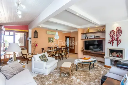 Casa com 3 Quartos à venda, 210m² no Teresópolis, Porto Alegre