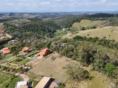 Lote/Terreno à venda, 2500m² no Centro, Guararema