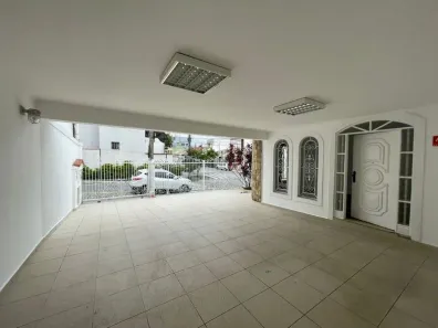 Casa com 3 Quartos para alugar, 272m² no Osvaldo Cruz, São Caetano do Sul