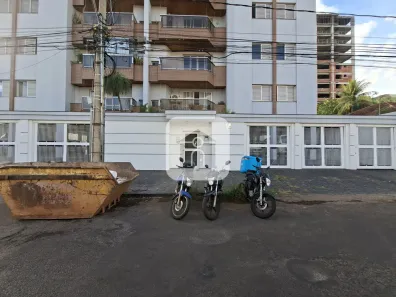 Apartamento com 3 Quartos para alugar, 133m² no Saraiva, Uberlândia