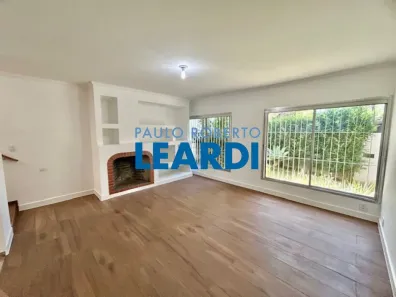 Sobrado com 3 Quartos à venda, 229m² no Vila Madalena, São Paulo
