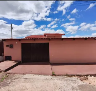 Casa com 2 Quartos à venda, 132m² no , Presidente Olegário