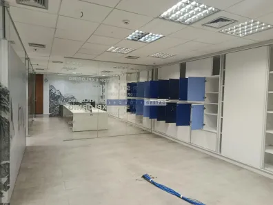 Sala Comercial para alugar, 229m² no Itaim Bibi, São Paulo