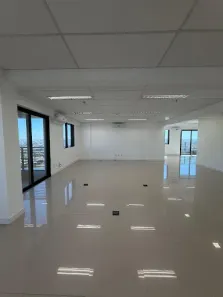 Sala Comercial para alugar, 336m² no Parque Campolim, Sorocaba