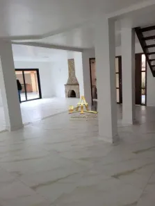 Casa de Condomínio com 4 Quartos à venda, 407m² no Alphaville, Santana de Parnaíba