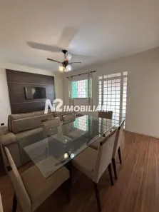 Casa com 3 Quartos à venda, 162m² no Santa Mônica, Uberlândia