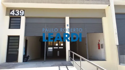 Galpão/Depósito/Armazém para alugar, 800m² no Tamboré, Barueri