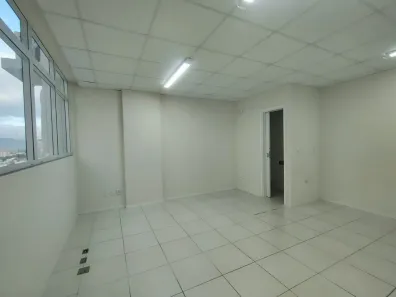 Sala Comercial para alugar, 28m² no Pagani, Palhoça