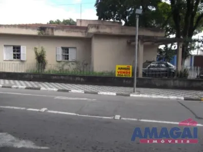 Casa com 3 Quartos à venda, 604m² no Jardim Leonídia, Jacareí