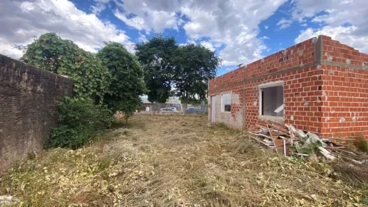 Lote/Terreno à venda, 663m² no Santa Felicidade, Cascavel