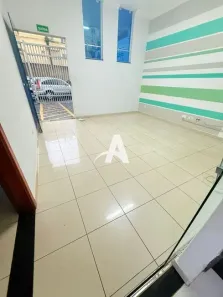 Ponto Comercial para alugar, 380m² no Santa Mônica, Uberlândia