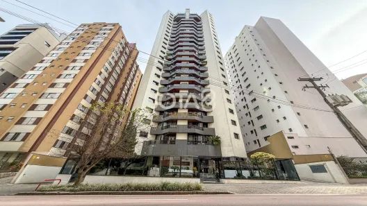 Apartamento com 2 Quartos à venda, 87m² no Água Verde, Curitiba