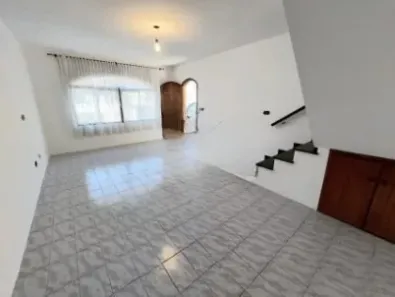 Sobrado com 3 Quartos à venda, 156m² no Jardim Mangalot, São Paulo
