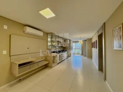 Apartamento com 3 Quartos para alugar, 86m² no Revoredo, Tubarão