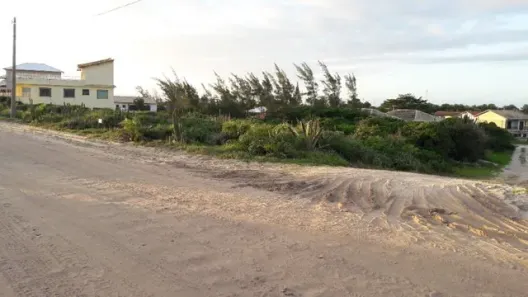 Lote/Terreno à venda, 1116m² no Praia Seca, Araruama
