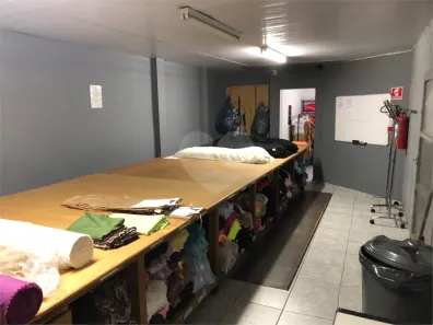 Prédio Comercial à venda, 300m² no Imirim, São Paulo