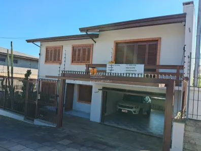 Casa com 4 Quartos à venda, 224m² no Colina Sorriso, Caxias do Sul