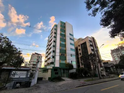Apartamento com 3 Quartos para alugar, 144m² no Centro, Curitiba