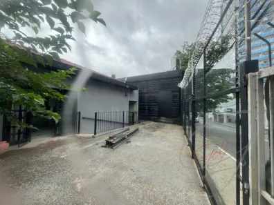 Imóvel Comercial para alugar, 224m² no Vila Campesina, Osasco