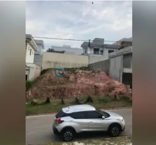 Lote/Terreno à venda, 362m² no Putim, São José dos Campos