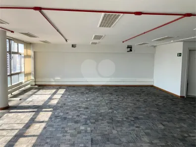 Sala Comercial à venda, 300m² no Centro, São Paulo